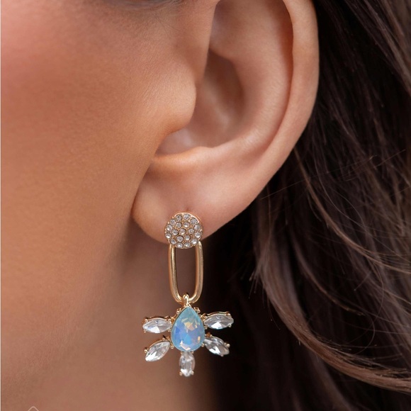 Set - Picture 8 of 8